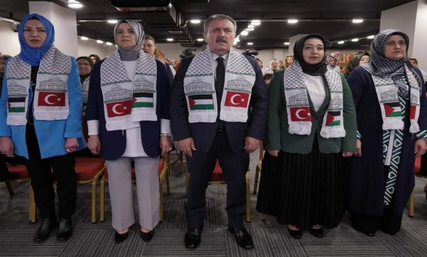 GENEL BAŞKANIMIZ KADIN KOLLARIMIZ TARAFINDAN DÜZENLENEN FİLİSTİN'DE ANNE OLMAK KONULU PROGRAMA KATILDI