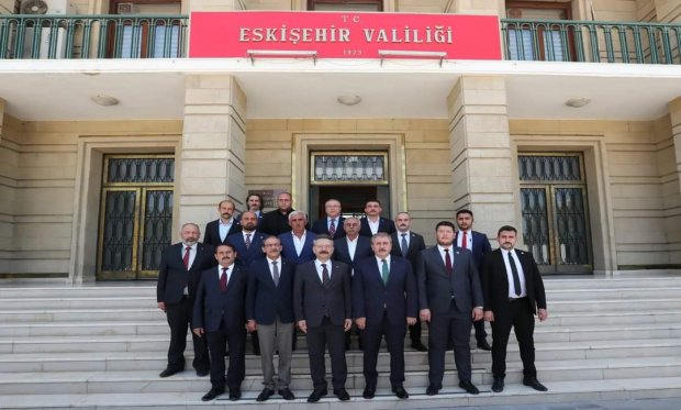 GENEL BAŞKANIM8Z ESKİŞEHİR VALISINİ ZIYARET ETTİ