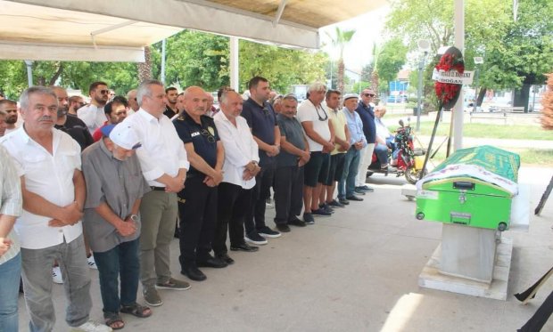 İL BAŞKANIMIZ AYDOĞAN FETHİYE İLÇE BAŞKANIMIZI ACI GÜNÜNDE YALNIZ BIRAKMADI 