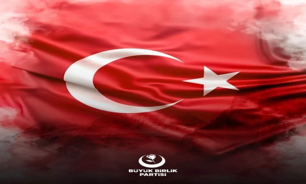 AZİZ MİLLETİMİZİN BAŞI SAĞOLSUN 