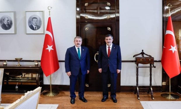GENEL BAŞKANIMIZ CUMHURBAŞKANI YARDIMCISI YILMAZ'I ZİYARET ETTİ 